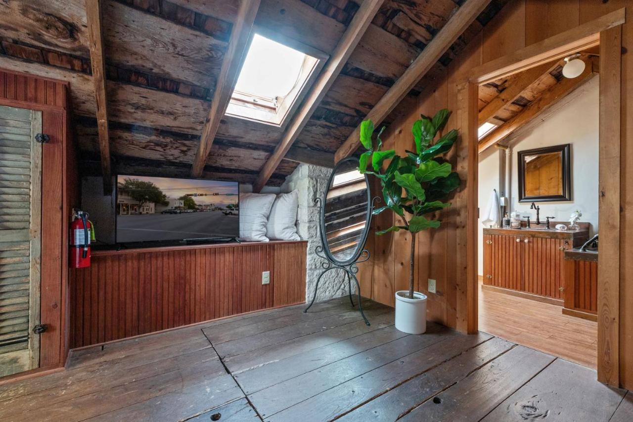 Nimitz Loft Vila Fredericksburg Exterior foto
